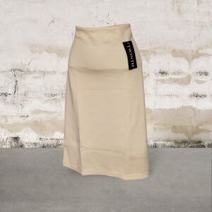 Twinth women's skirt